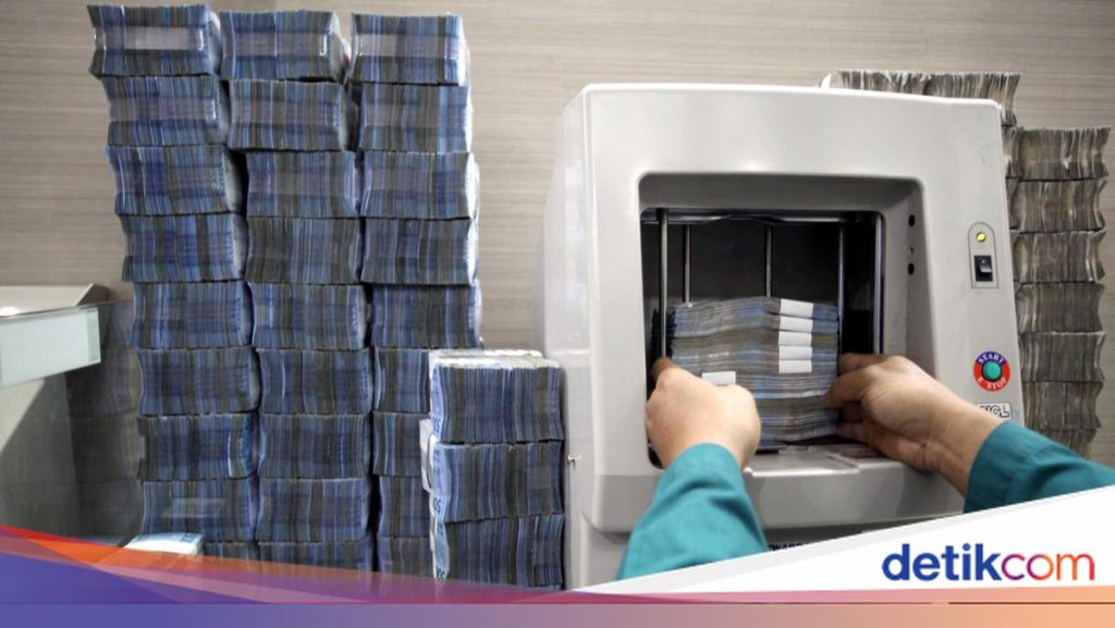 490 Pemda Terancam Gagal Bayar Gaji, Pemerintah Pusat Siapkan Suntikan Dana