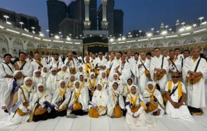 Adira Finance Wujudkan Impian ke Tanah Suci, Ini Dia Pemenang Program UMRAH