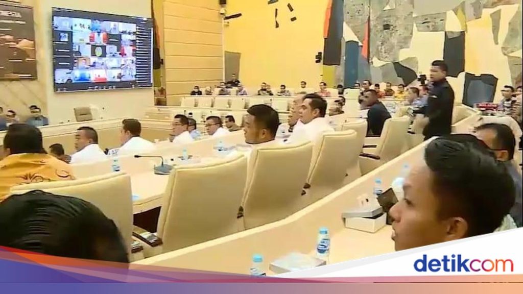 Ancaman Pelaporan Wartawan DPR ke MKD: Deddy PDIP Diminta Minta Maaf dalam 24 Jam