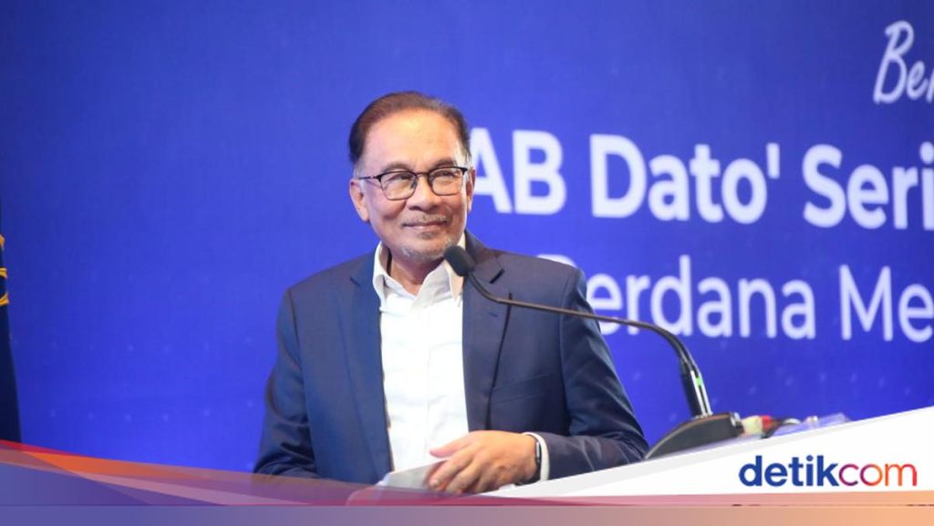 Anwar Ibrahim Ungkap Penyebab Dana Pensiun PNS Malaysia Raib di Startup Indonesia