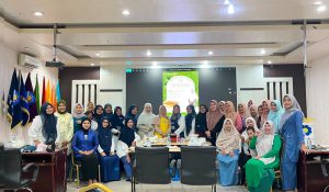 Arisan Bulanan Dharma Wanita Persatuan Polbeng: Melestarikan Warisan Melayu Bengkalis Lewat Bolu Misbah