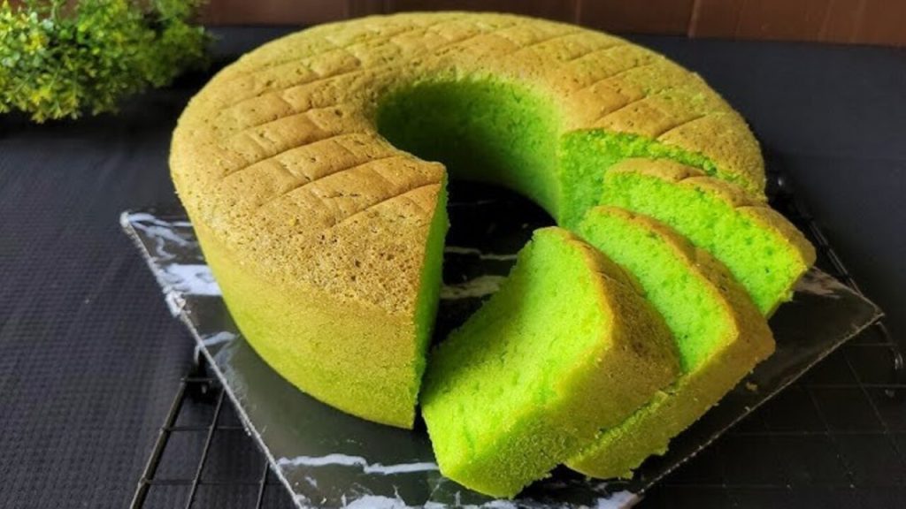 Bolu Pandan: Pesona Klasik yang Tak Lekang oleh Zaman di Era Kue Modern