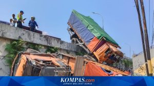 Delapan Orang Terluka dalam Kecelakaan Beruntun di Flyover Kretek Brebes, Diduga Rem Truk Blong