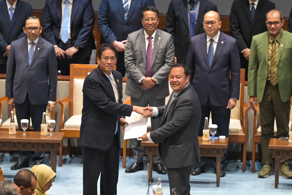 DPR Berkomitmen Selaraskan Insentif Pajak Pusat Finansial dengan Standar Global