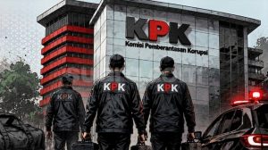 Gaji Kepala Daerah Naik Saat OTT Marak: Solusi Semu untuk Korupsi
