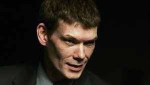 Gary McKinnon: Dari Hacker Kontroversial Pentagon-NASA Kini Sukses Jadi Produser Musik