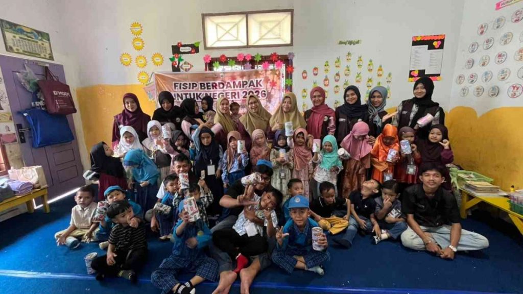 Gerakan Gemar Menabung: Bencah Lesung Goes to School Edukasi Literasi Keuangan untuk Anak Usia Dini