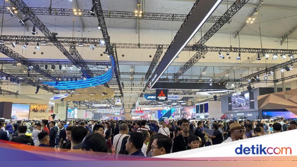 GIIAS 2026: Deretan Mobil Baru Siap Meluncur, Siapkan Tabungan Anda!