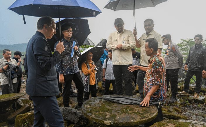 Gubsu Bobby Canangkan Revitalisasi Situs Megalitik Tetegewo untuk Jadikan Nias Destinasi Wisata Sejarah Unggulan