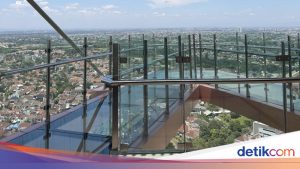 Infinity Pool Berpasir Putih di Jakarta: Alternatif Liburan Tanpa ke Bali