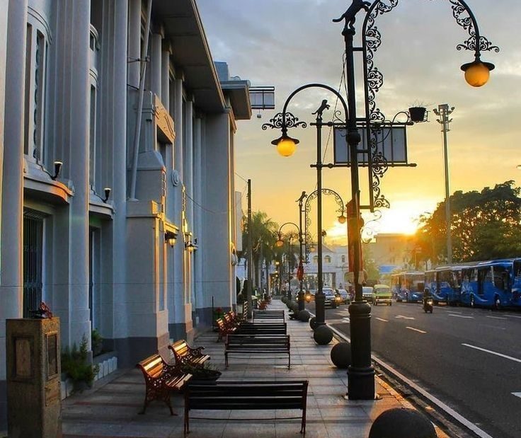 Jelajahi 7 Spot Kuliner Hits di Bandung untuk Liburan Tak Terlupakan