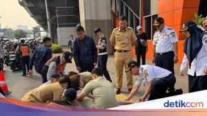 Kecelakaan Beruntun di Jalan MT Haryono Jakarta Selatan: Empat Orang Luka-Luka