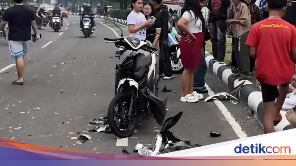 Kecelakaan di Pakansari Bogor: Motor RX King Lawan Arah, Tiga Orang Terluka