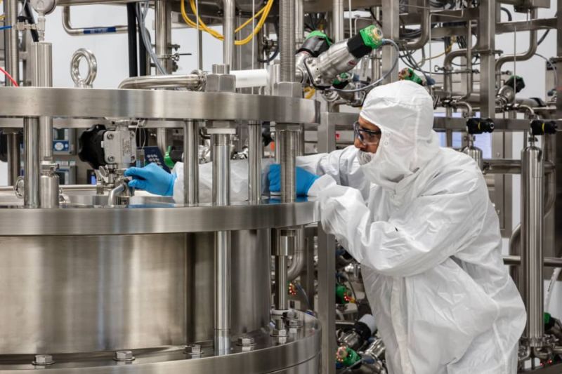 Kemenkes Jalin Kerja Sama dengan Swasta untuk Kembangkan Ekosistem Obat Derivat Plasma