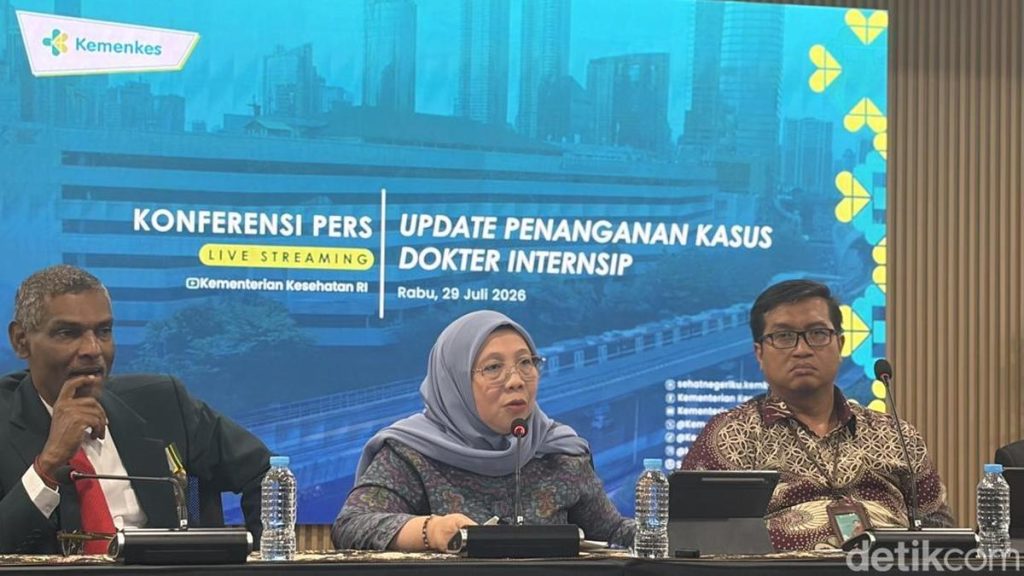 Kemenkes Nonaktifkan 10.000 Dokter Internsip, Pemeriksaan Kesehatan Mental Segera Dilakukan