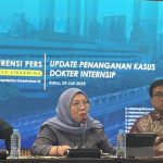 Kemenkes Nonaktifkan 10.000 Dokter Internsip, Pemeriksaan Kesehatan Mental Segera Dilakukan