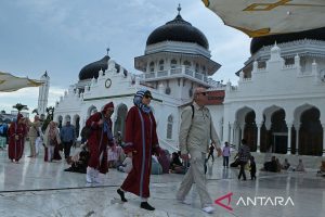 Kemenpar Dorong Pengembangan Wisata Ramah Lansia di Indonesia