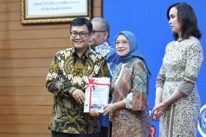 Kementerian PANRB Serahkan Laporan Hasil Pemeriksaan Keuangan Tahun 2025
