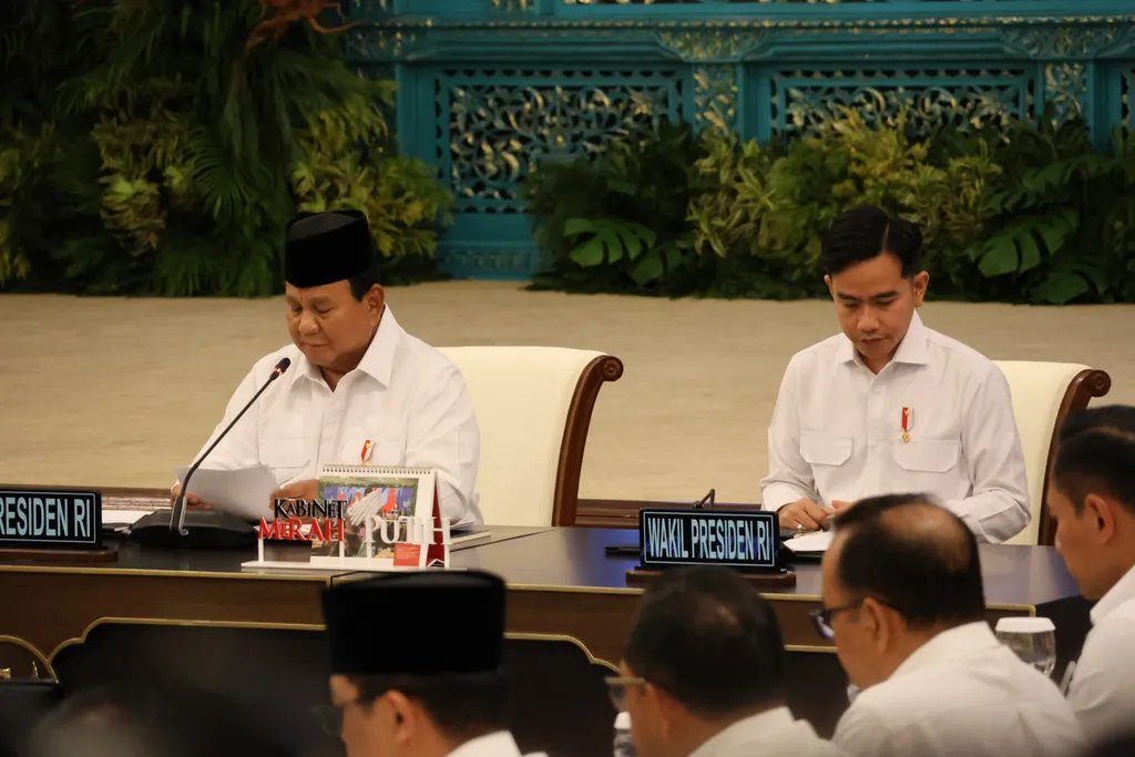 Kepuasan Publik terhadap Kinerja Prabowo Menurun: Partai Koalisi Jadikan Sebagai Bahan Evaluasi
