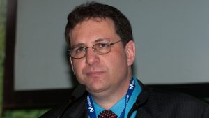 Kevin Mitnick, Sang Hacker Legendaris yang Membuat FBI Pusing Selama Bertahun-tahun