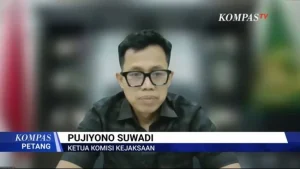 Komjak Curiga Kejaksaan Simpan Bukti Tambahan TPPU Eks Jampidsus di Luar Data Polisi