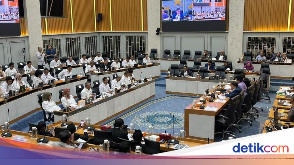 Menhut Absen Rapat DPR, Wakil Ketua Komisi IV: Beliau Izin Umrah