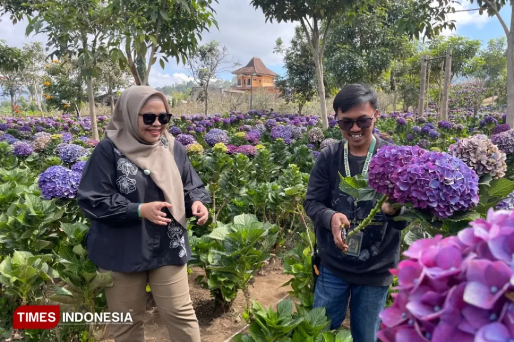 Menikmati Suasana Dingin Kota Batu Melalui Wisata Kuliner di Dusun Kuliner