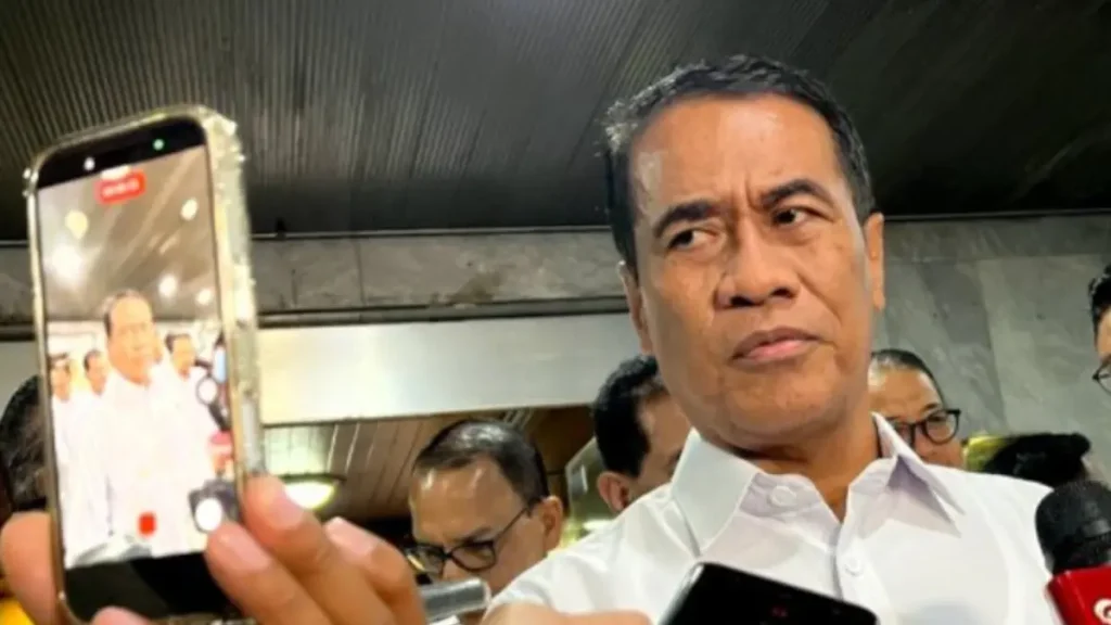 Mentan Amran Tunda Kehadiran di Istana Demi Bantu Korban Kecelakaan