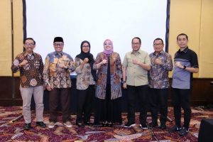 MPR dan Akademisi Berdiskusi Mencari Solusi untuk Tantangan Otonomi Daerah