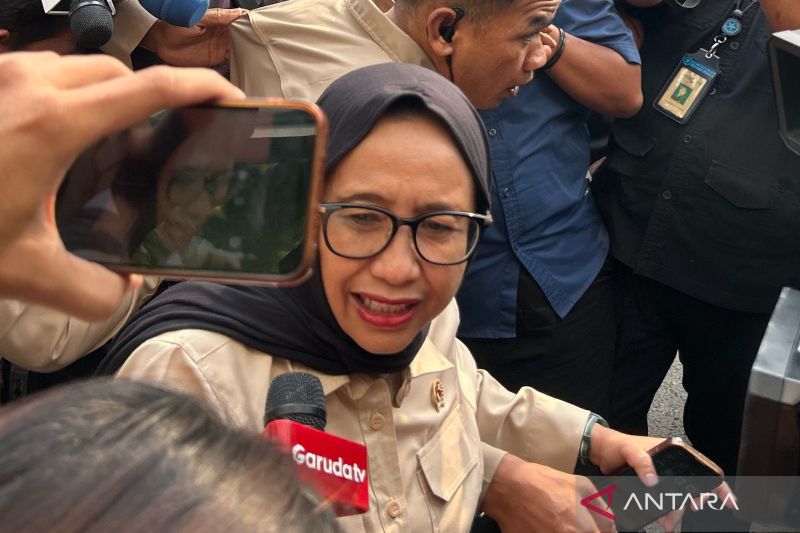 Nanik S Deyang Resmi Mundur dari Jabatan Kepala BGN, Ini Alasannya