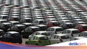 Pabrikan Jepang Diminta Bersatu Hadapi Dominasi Mobil China: Seruan Bos Toyota