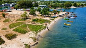 Pantai Prawean di Jepara: Destinasi Liburan Akhir Pekan yang Makin Bersinar