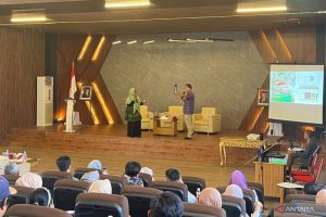 Pemkot Palu Gencarkan Edukasi Dampak Buruk Plastik untuk Kesehatan dan Alam