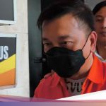 Penampakan Don Ritto Berseragam Tahanan Saat Dibawa ke Kejaksaan