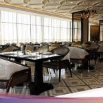 Pengalaman Staycation Mewah: Infinity Pool, Kids Club, dan Sky Lounge di Satu Hotel