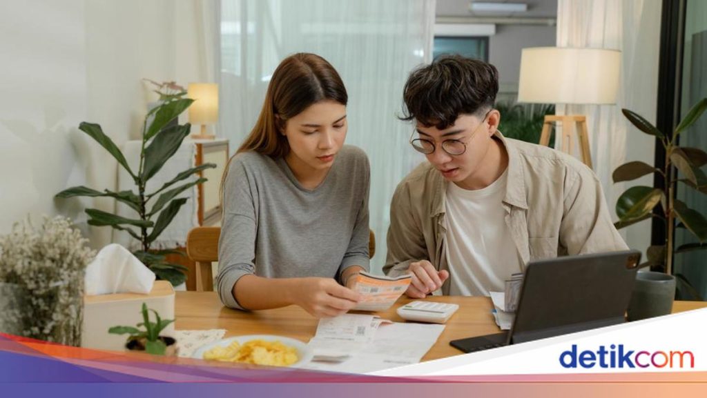 Pentingnya Literasi Keuangan bagi Generasi Muda agar Tidak Tertinggal Zaman