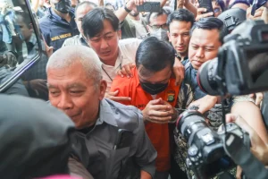 Perbedaan Penanganan Kejagung: Tanda Tanya di Balik Kasus Don Ritto dan Febrie Adriansyah