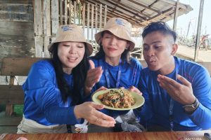 Peserta QJI 2026 Eksplorasi Kuliner Khas Sungai Kakap dan Kunjungi Destinasi Wisata Ikonik