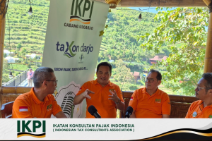 Podcast Santai di Kaki Gunung Kawi: Vaudy Starworld Dorong Peran Aktif Cabang IKPI