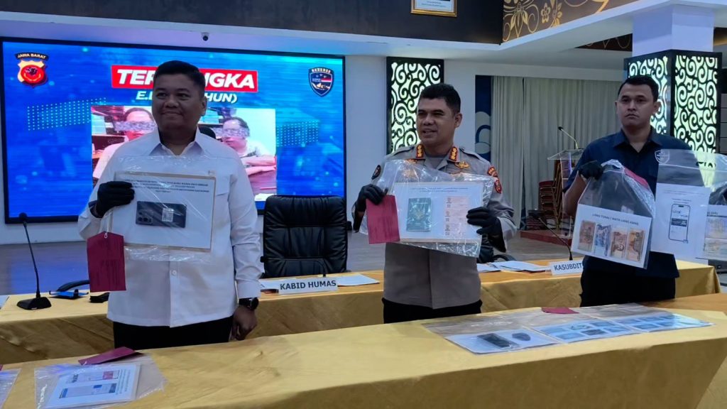 Polda Jabar Ungkap Jaringan Penipuan Investasi Online Fiktif