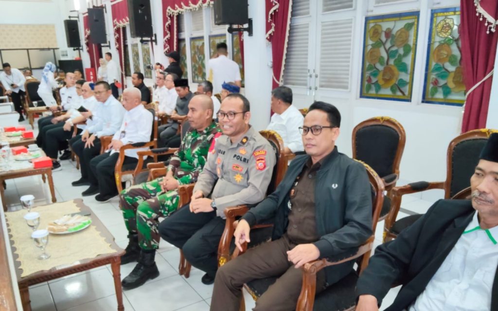 Polres Purwakarta Hadiri Rapat Paripurna DPRD, Dukung Tata Kelola Keuangan Daerah yang Transparan dan Akuntabel