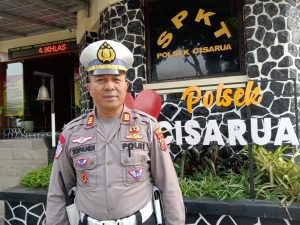 Polsek Cisarua Gencarkan Program 'Go to School' untuk Menekan Angka Kecelakaan di Jalur Pegunungan