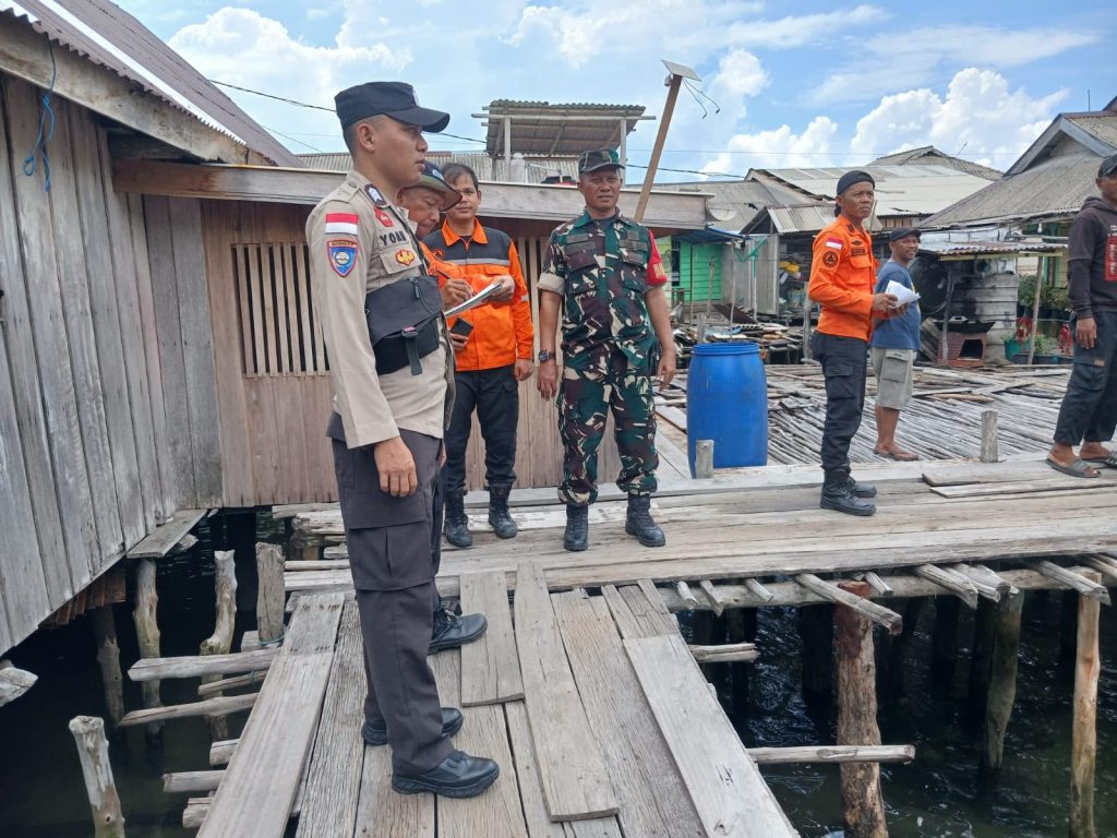 Polsek Senayang Gelar Patroli Humanis untuk Edukasi Warga Hadapi Bencana Hidrometeorologi