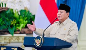 Prabowo Lantik 5 Pejabat Baru BGN, Program MBG Masuki Fase Restrukturisasi Total
