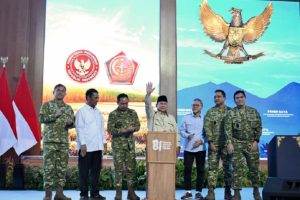 Prabowo Pimpin Panen Raya di Malang: Bukti Nyata TNI Dukung Kemandirian Pangan