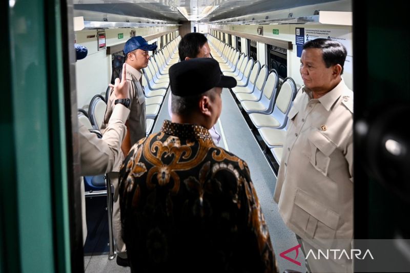 Prabowo Resmikan Renovasi Stasiun Semarang Tawang, Cagar Budaya Bersejarah