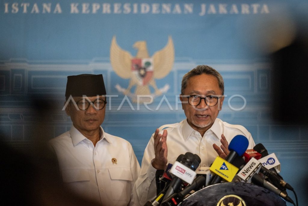 Presiden Prabowo Pimpin Rapat Bahas Program KDMP dan MBG