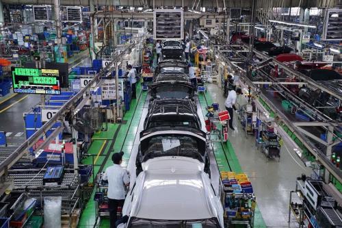 Prospek Sektor Otomotif: Menganalisis Nasib Astra (ASII) dan Emiten Lainnya