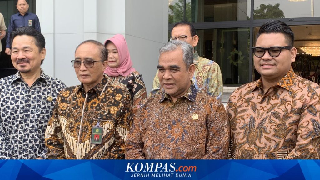 Safari MPR ke MK dan MA: Langkah Diplomasi atau Cari Dukungan?