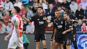 Skandal Taruhan Guncang Dunia Sepak Bola Turki: Pejabat Galatasaray dan Beşiktaş Ditangkap